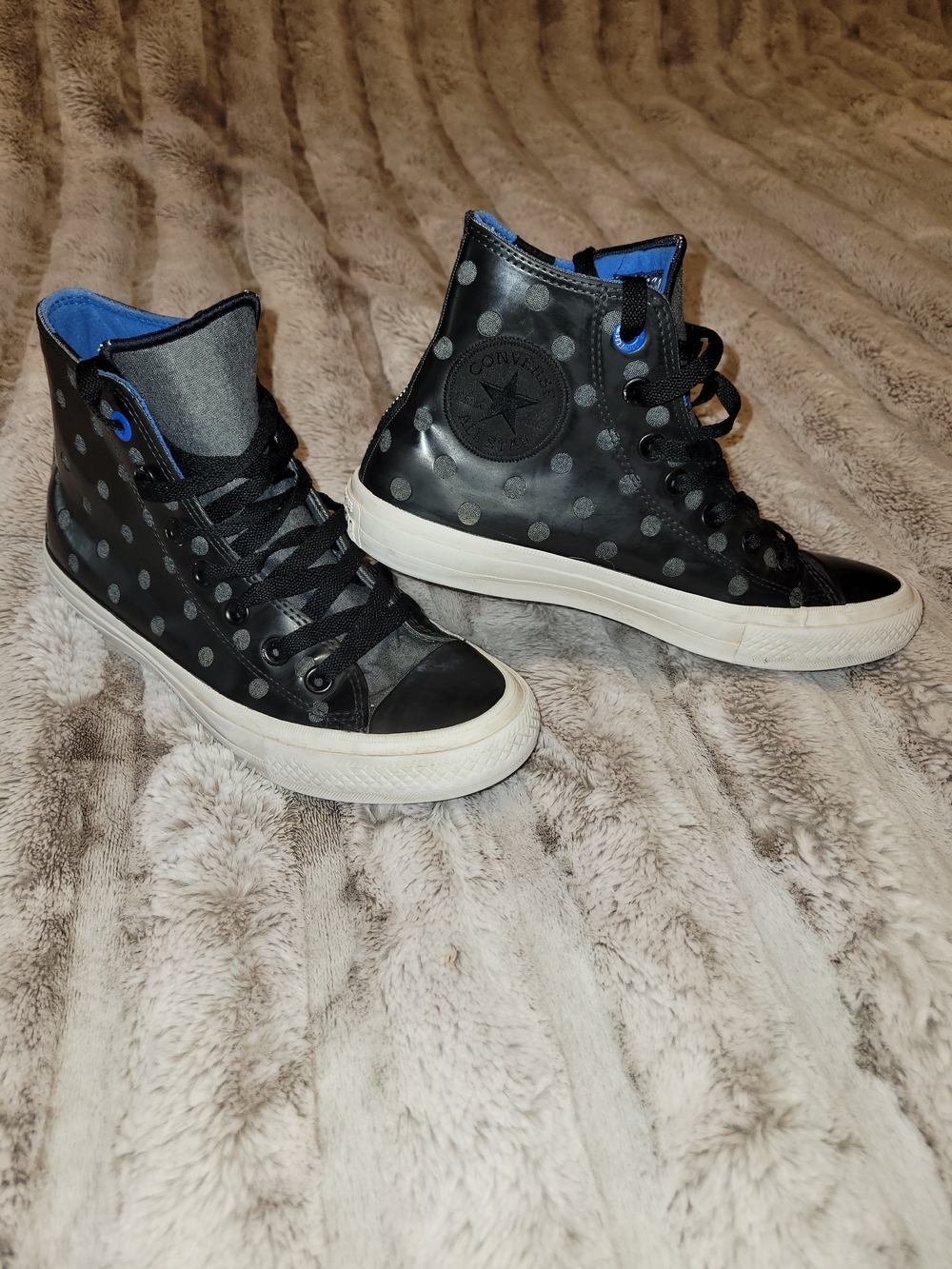 Converse Chuck Taylor All Star High Top Sneakers in Black with Gray Polka Dots